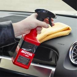 Limpiador de Plásticos Motul MTL110156 500 ml