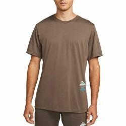 Camiseta de Manga Corta Hombre Nike Dri-FIT Marrón