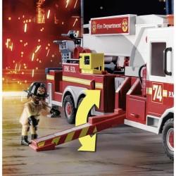 Playset de Vehículos   Playmobil Fire Truck with Ladder 70935         113 Piezas  